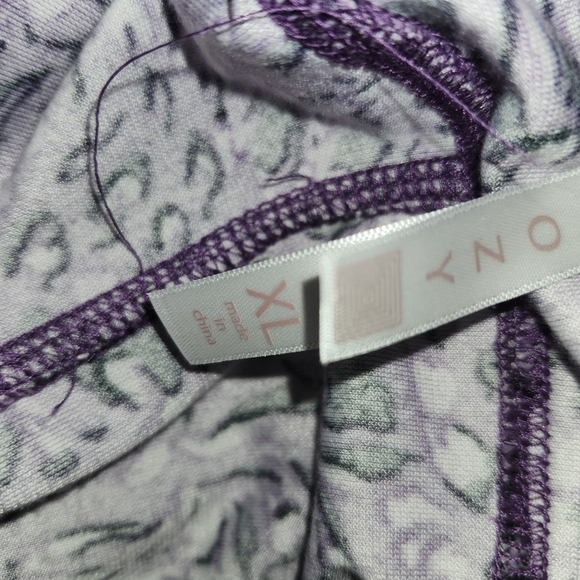 LuLaRoe Purple and Black Crystal Kick Flare Crop Pants - Picture 4 of 4